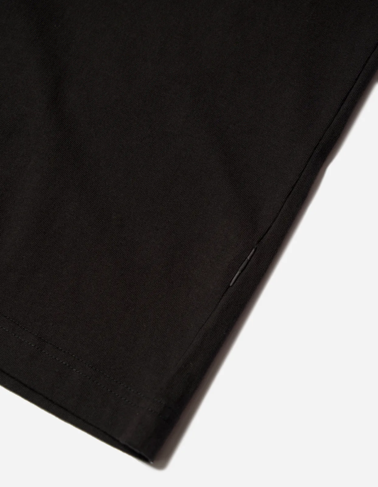 5242 Thar Dragon Embroidered T-Shirt Black