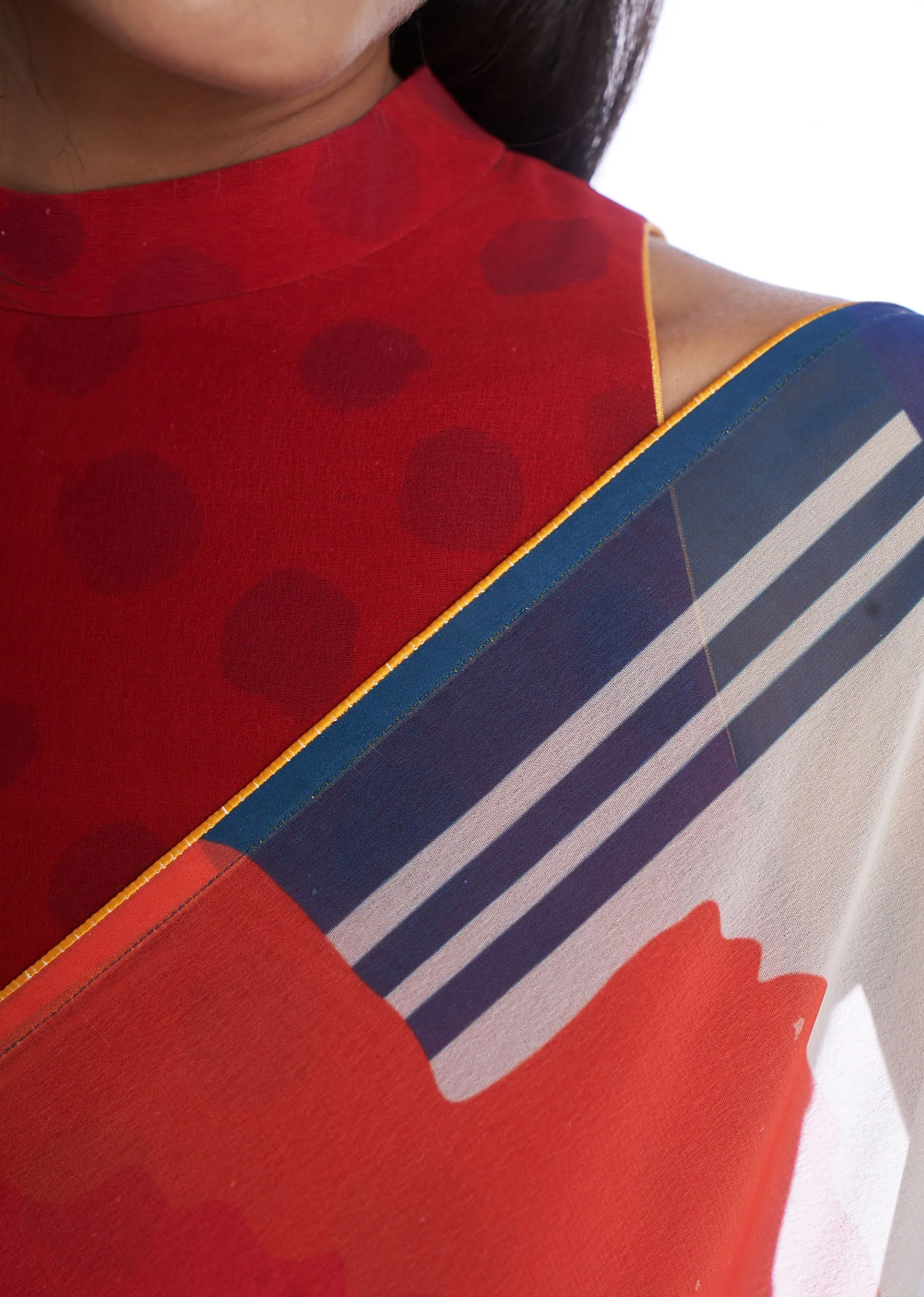 Abstract Printed Multicolored Georgette Saree With Co-ord Lace