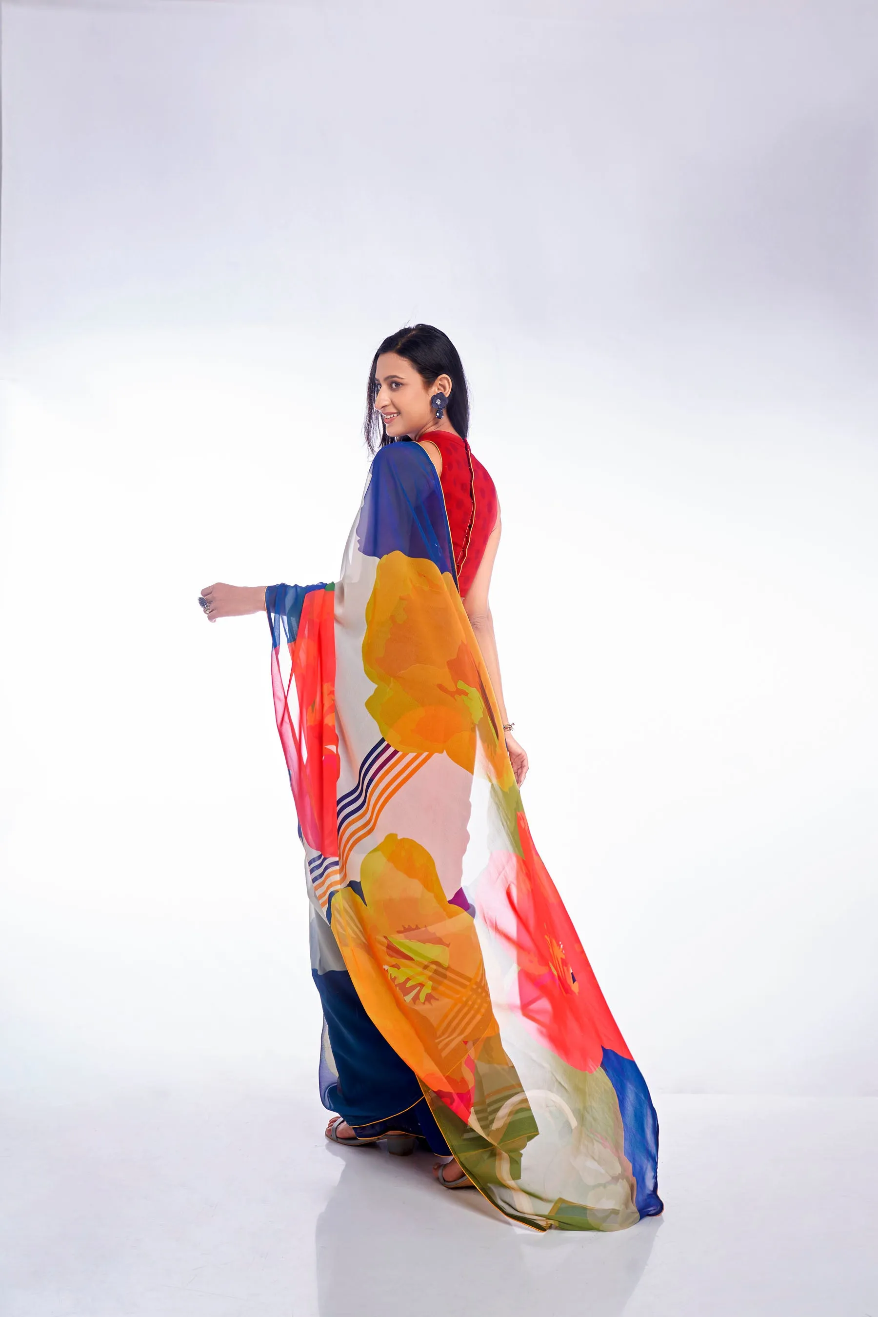 Abstract Printed Multicolored Georgette Saree With Co-ord Lace