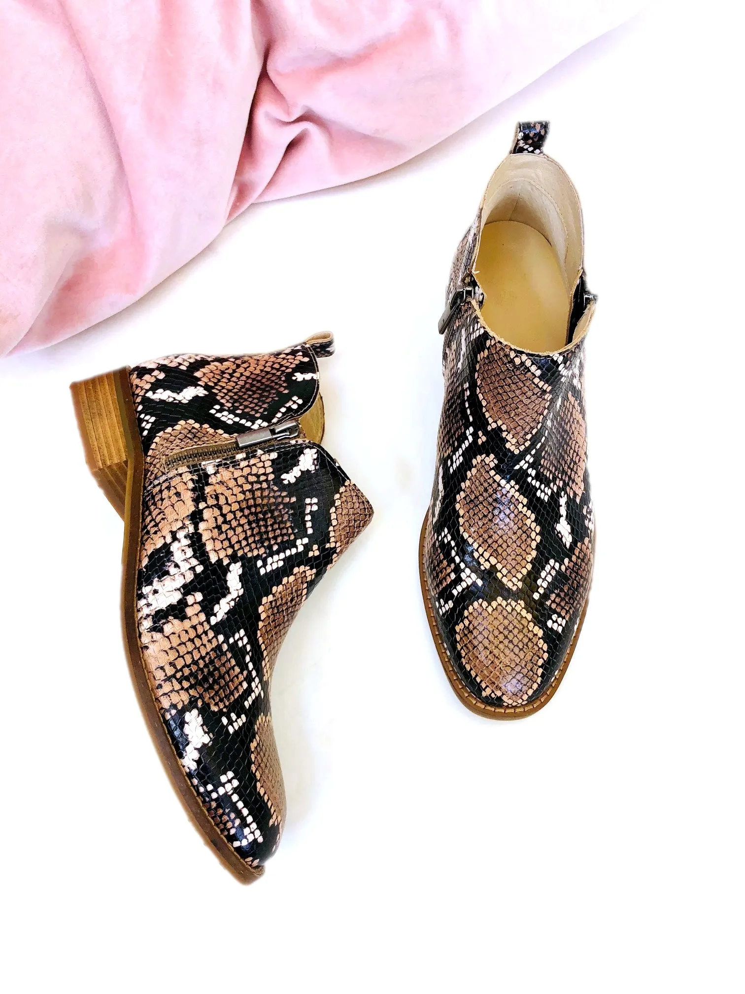 Aya Boots - Animal print