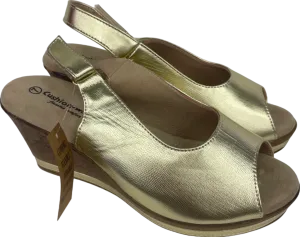 Cushion Walk flexible Comfort padded Gold Wedge Heel Sandals EU 40 UK 7