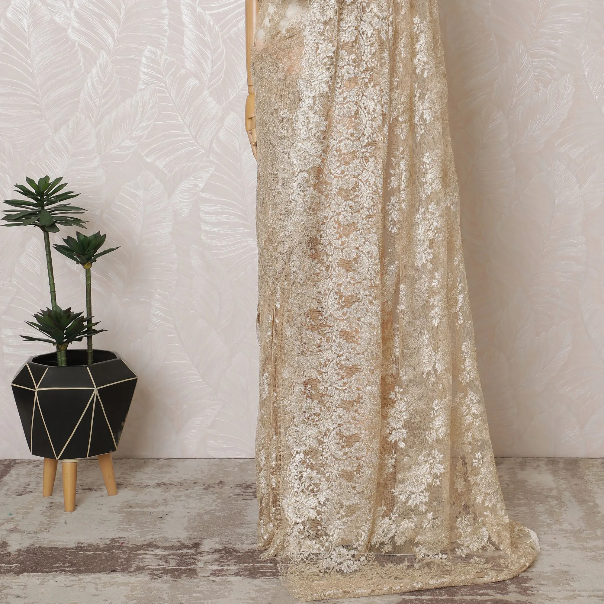 Elegant French Metallic Chantilly Lace Fabric - Gold Floral Design, 110 cm Width, 5.5 Meters-D19451