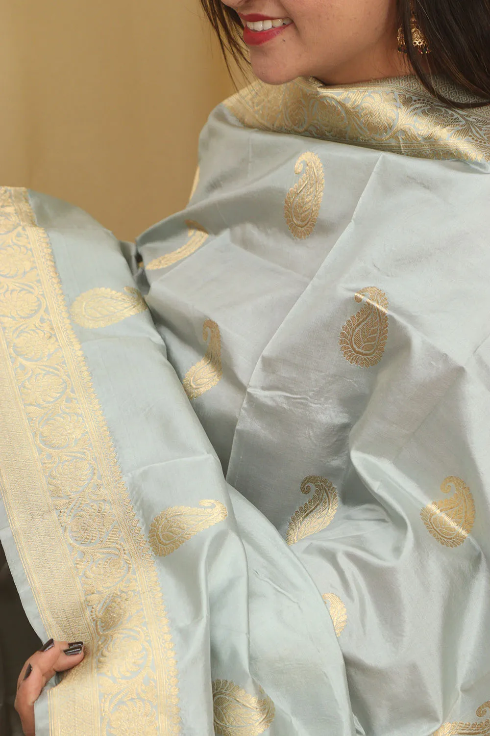 Elegant Grey Banarasi Handloom Pure Katan Silk Dupatta
