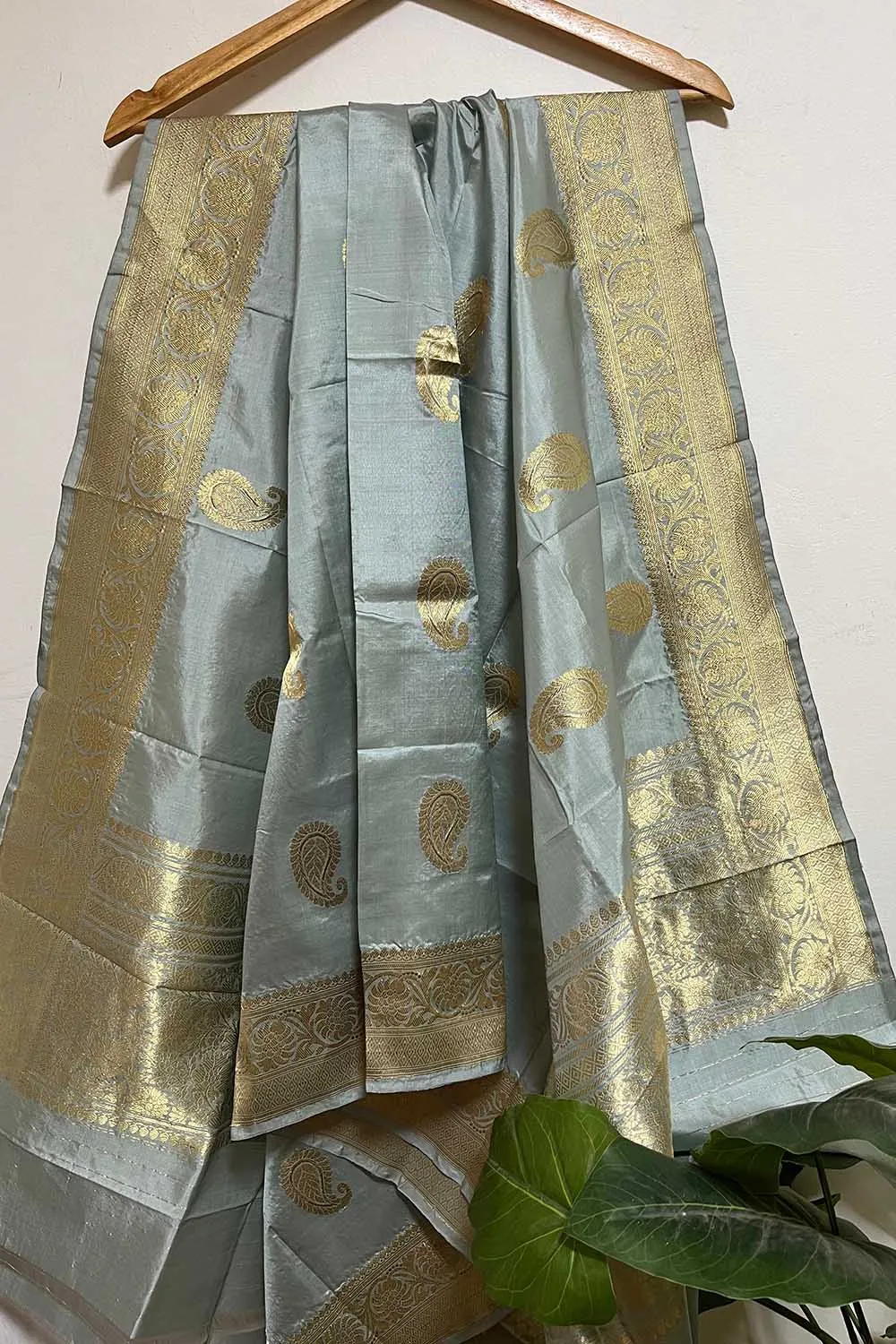 Elegant Grey Banarasi Handloom Pure Katan Silk Dupatta