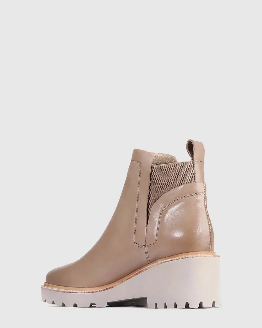EOS PRAISE TAUPE